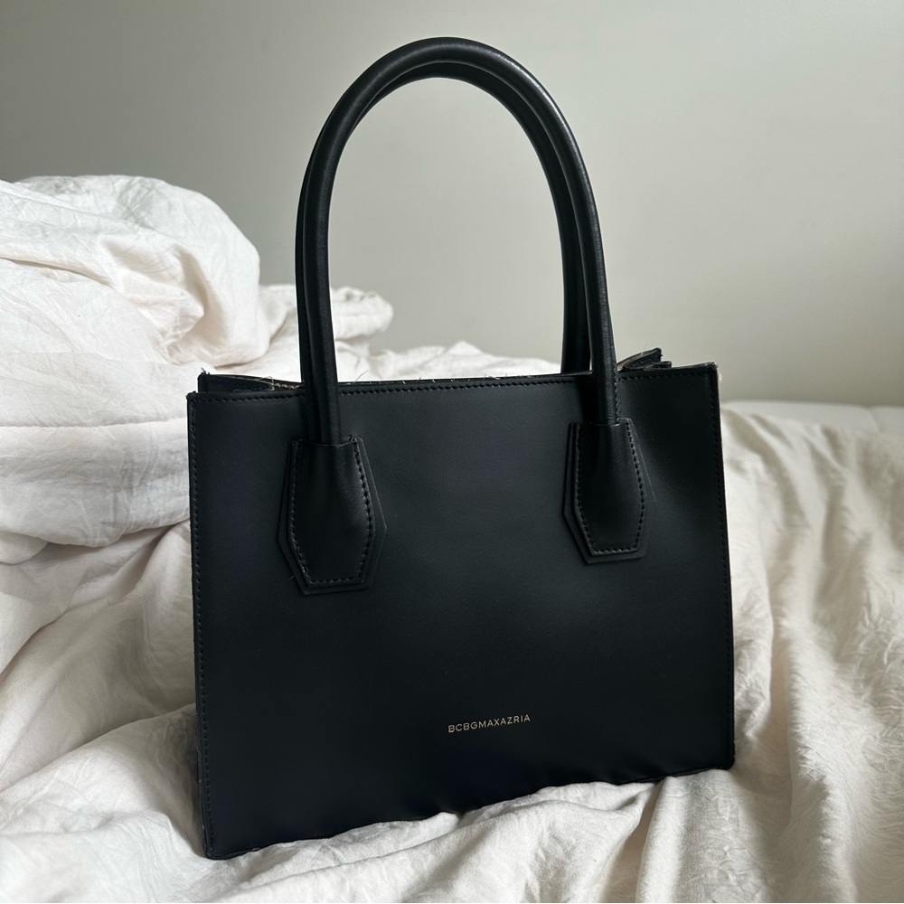 BCBG MAXAZRIA black leather tote handbag